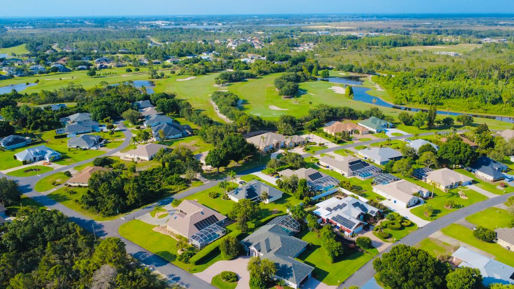 Aerial view of a Florida residential community
